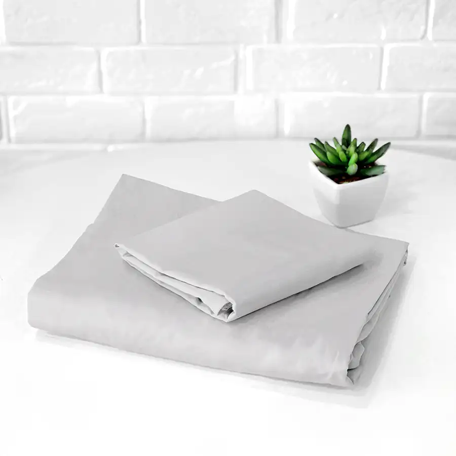 Roupa de Cama Lisa Cinza Claro – 2 peças