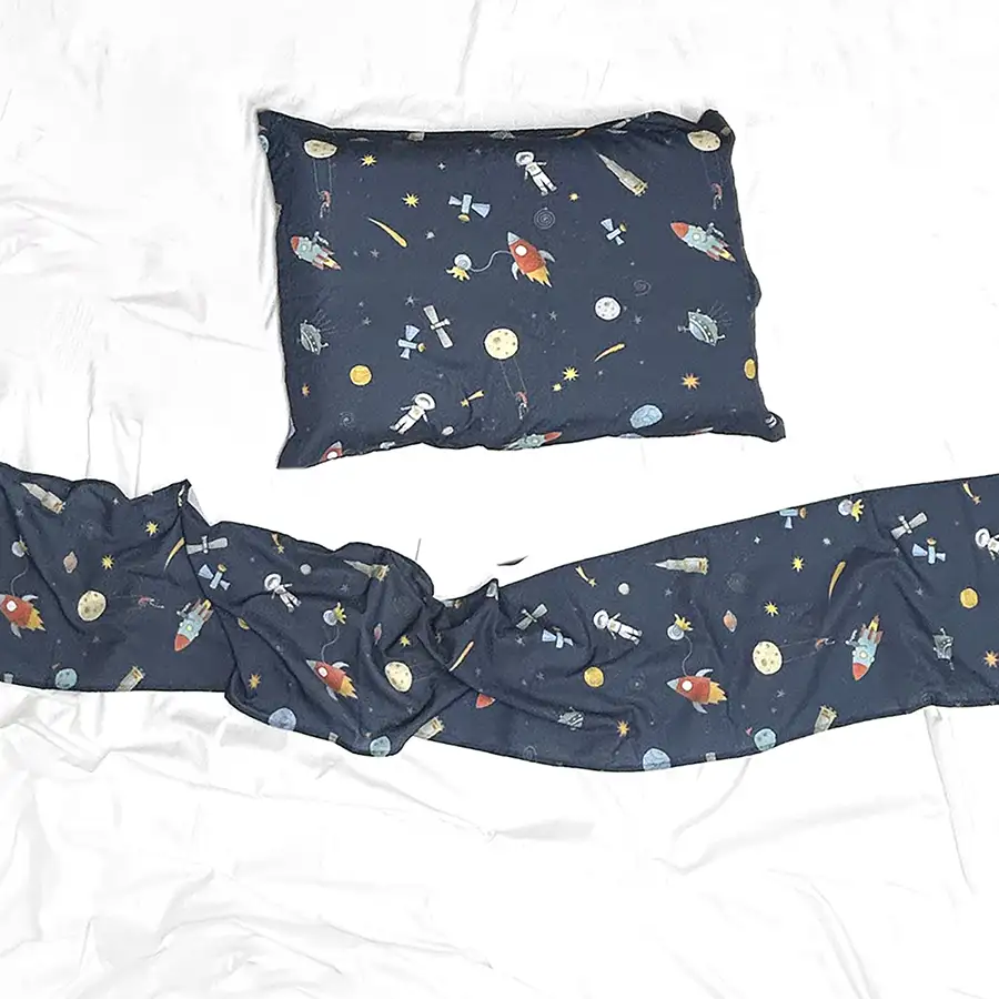 Jogo de Cama Espaço Azul – 3 peças – Vira estampada
