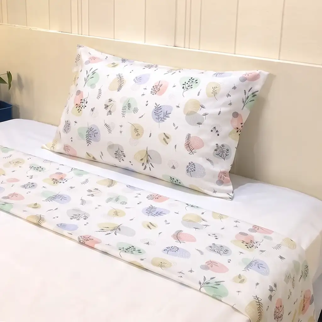 Jogo de Cama Folhagens – 3 peças – Vira estampada
