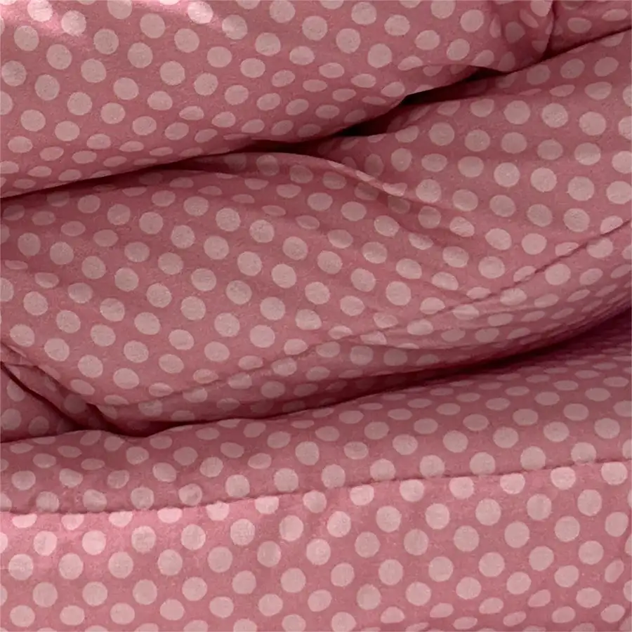 Colcha com elástico poá rosa