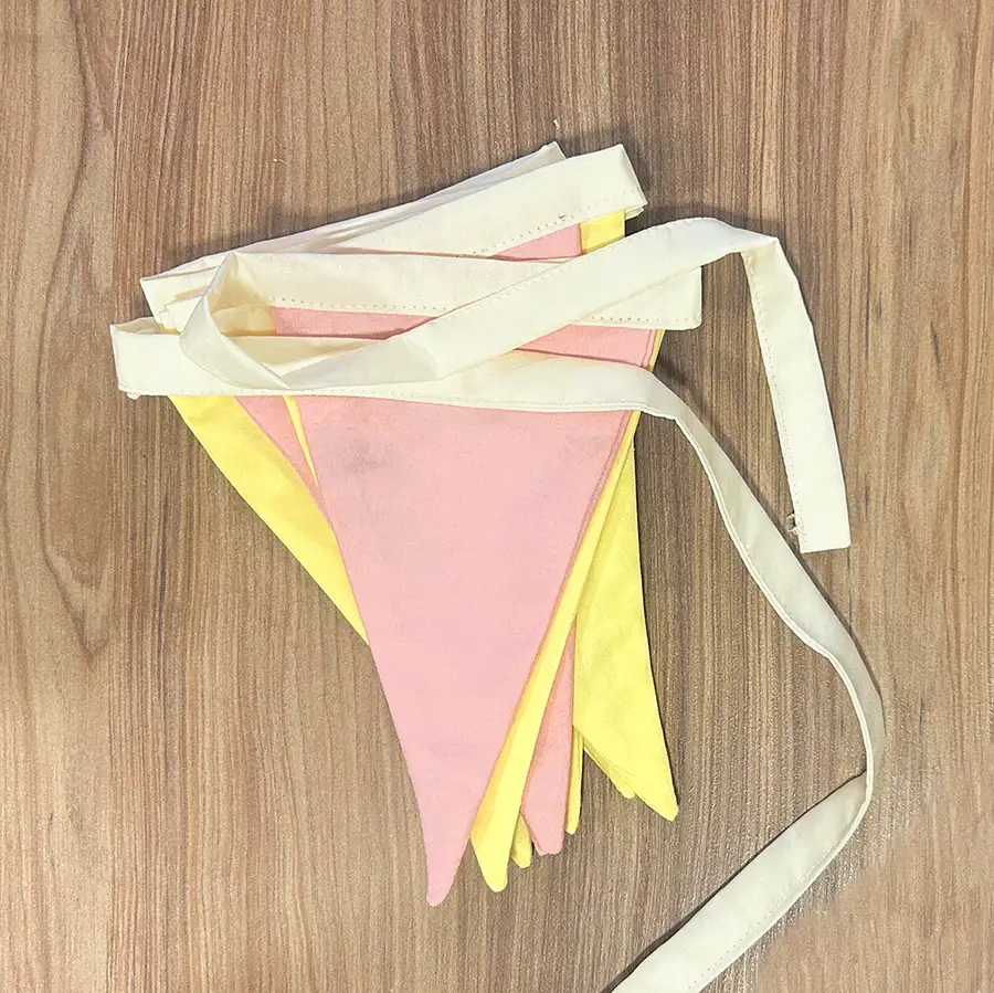 Bandeirola Rosé e Amarelo Claro