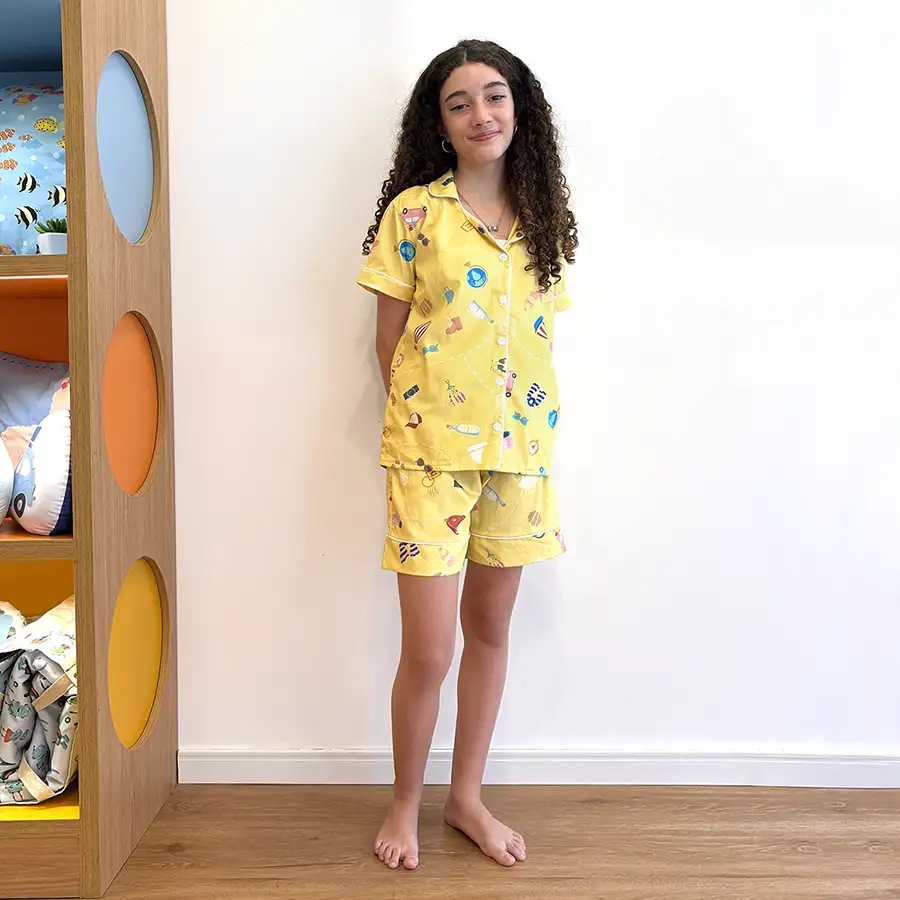 Pijama Americano Curto Viagem Amarelo