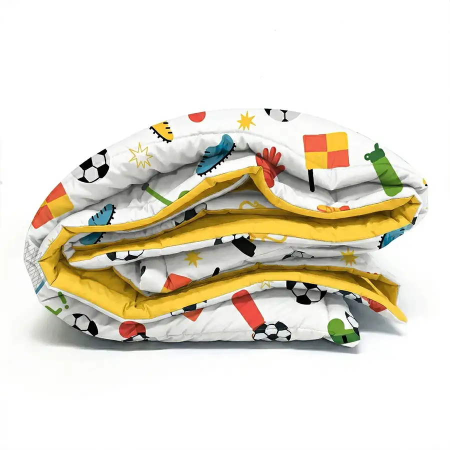 Edredom Infantil Futebol Branco Verso Amarelo – Copa 2026