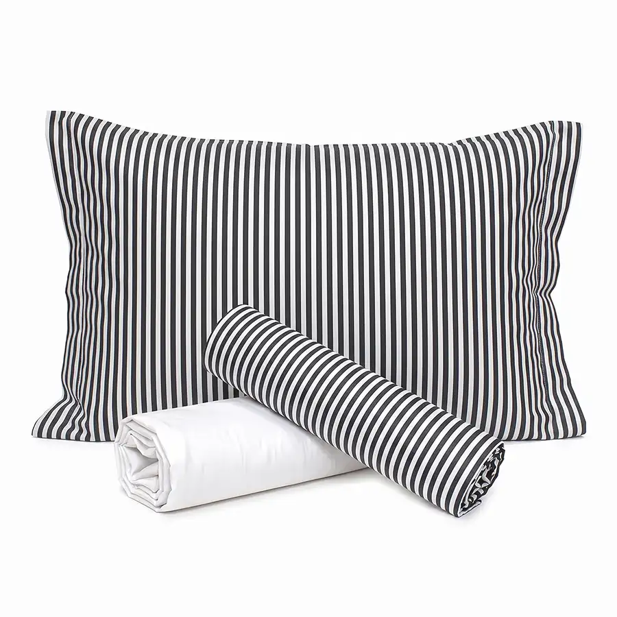 Jogo de Cama Listrado Preto com Lençol de Elástico Branco