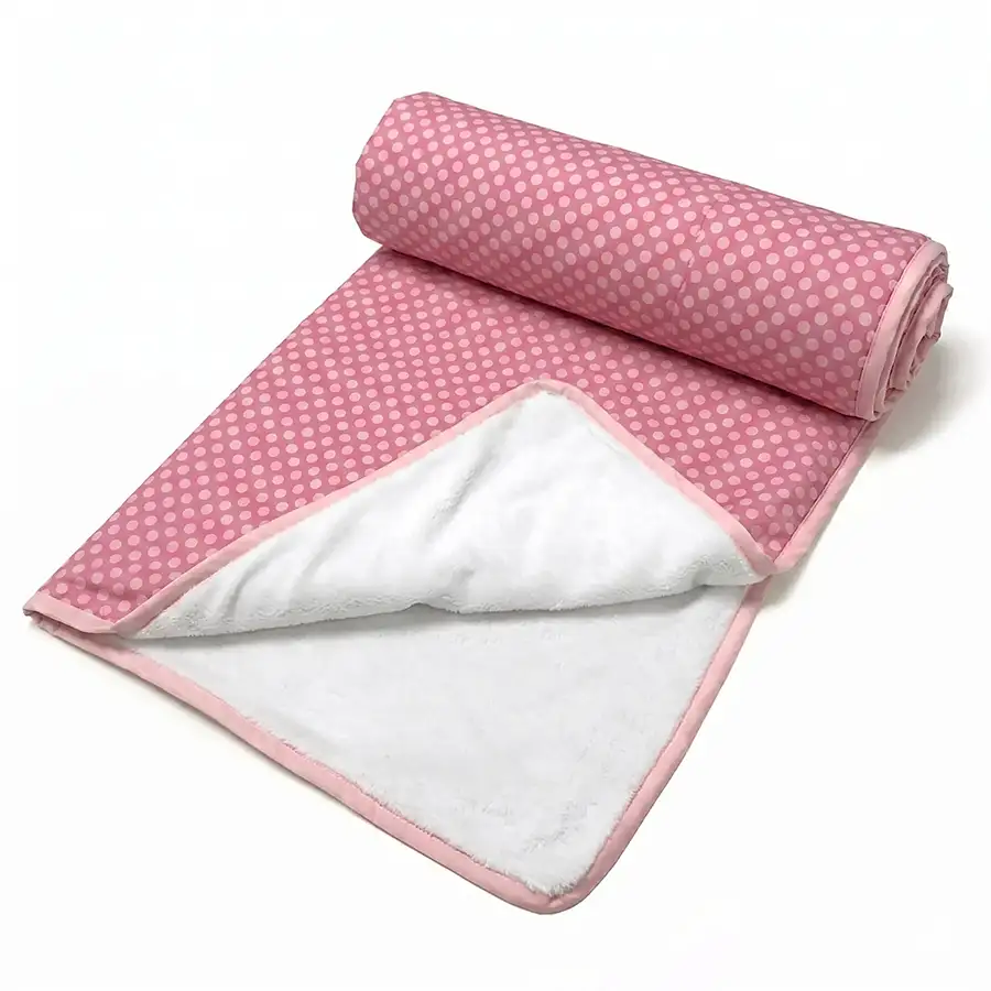 Manta Infantil Dupla-face Poá Rosa com Rosa Claro