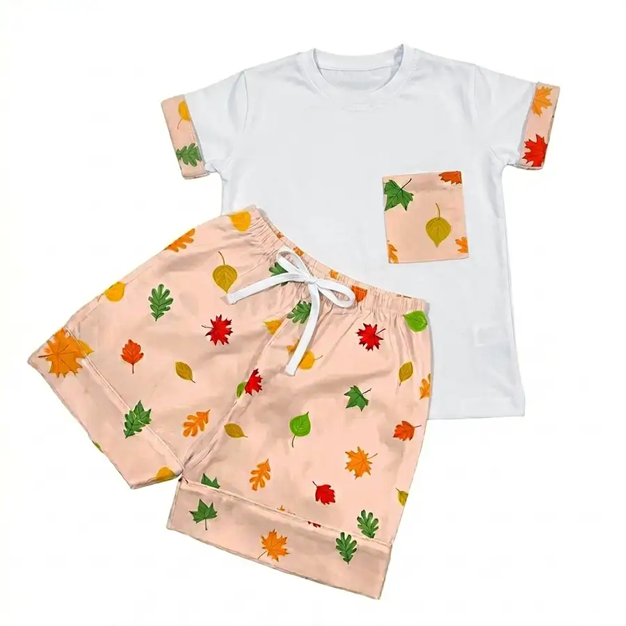 Pijama Curto Camiseta Folhas do Bosque