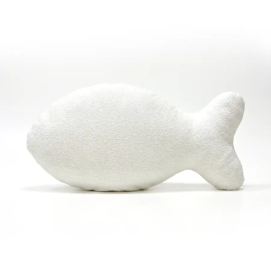 Almofada Peixinho em Bouclê Off White