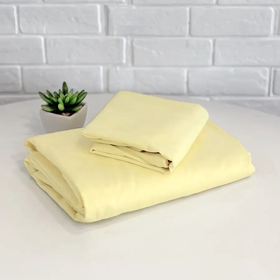 Roupa de Cama Lisa Percal Amarelo Claro – 2 peças