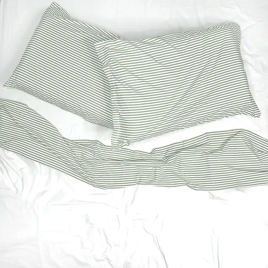 Jogo de Cama Listrado Verde – 4 peças – Vira estampada