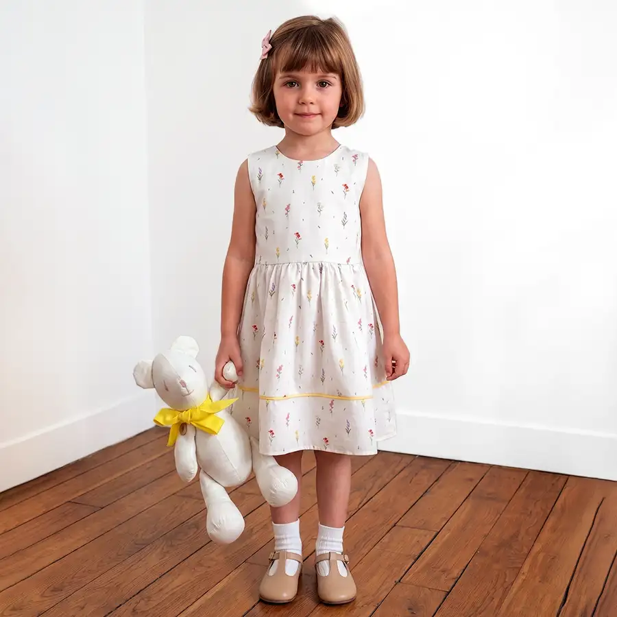 Vestido Infantil Florzinhas sem manga